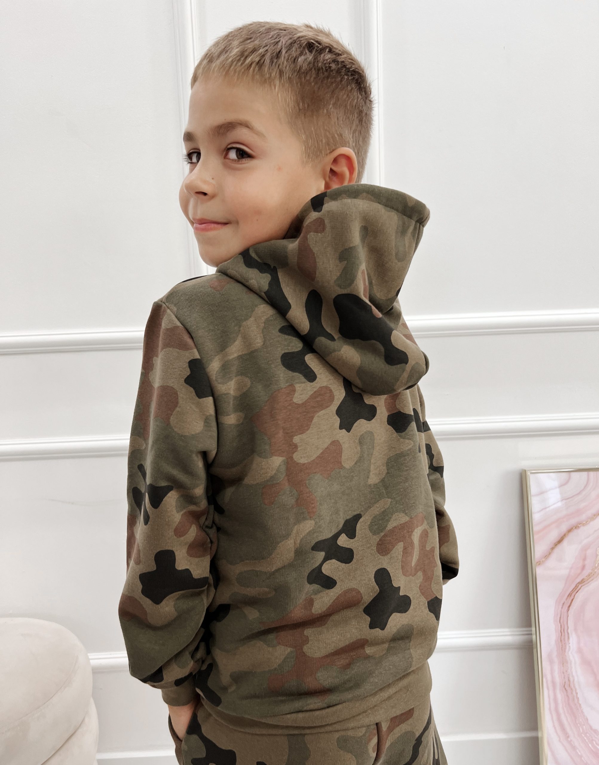 Bluza dresowa moro dla chłopca WZ.93 Produkt Polski - obrazek 5
